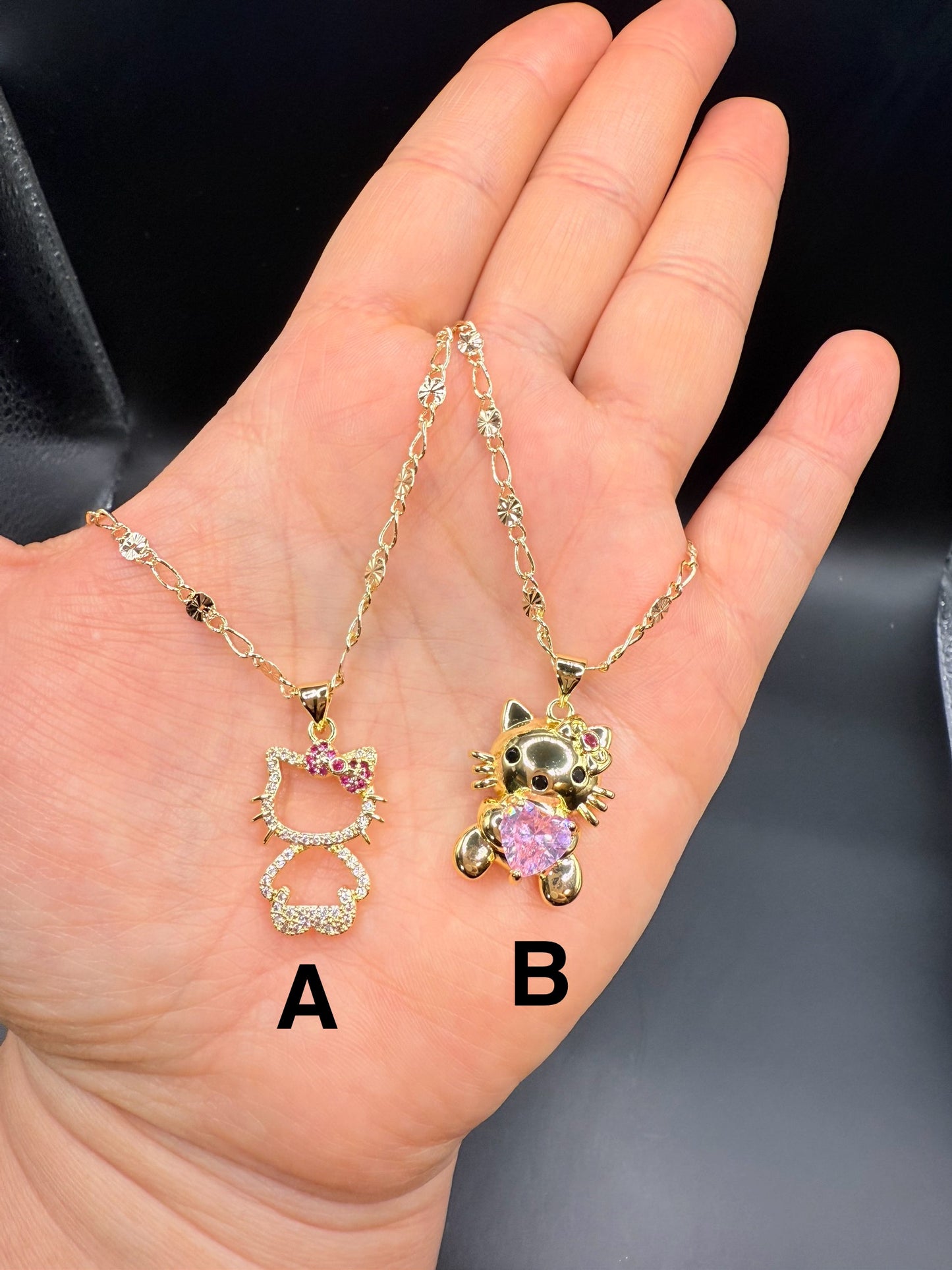 Sanrio Kitty design Gold Openwork Necklace