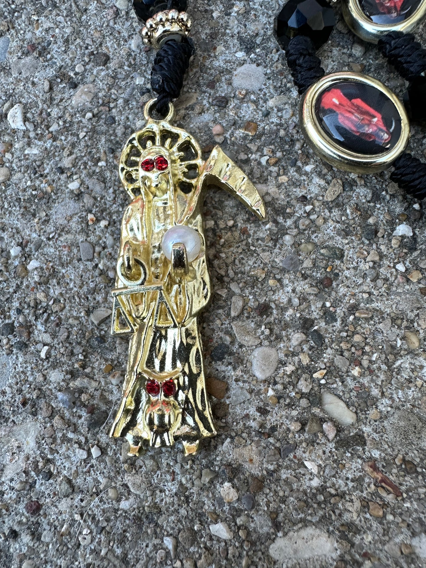 Holy Death's Necklace - Rosary Style Fashion
Costume Jewelry for Edgy Spirituality