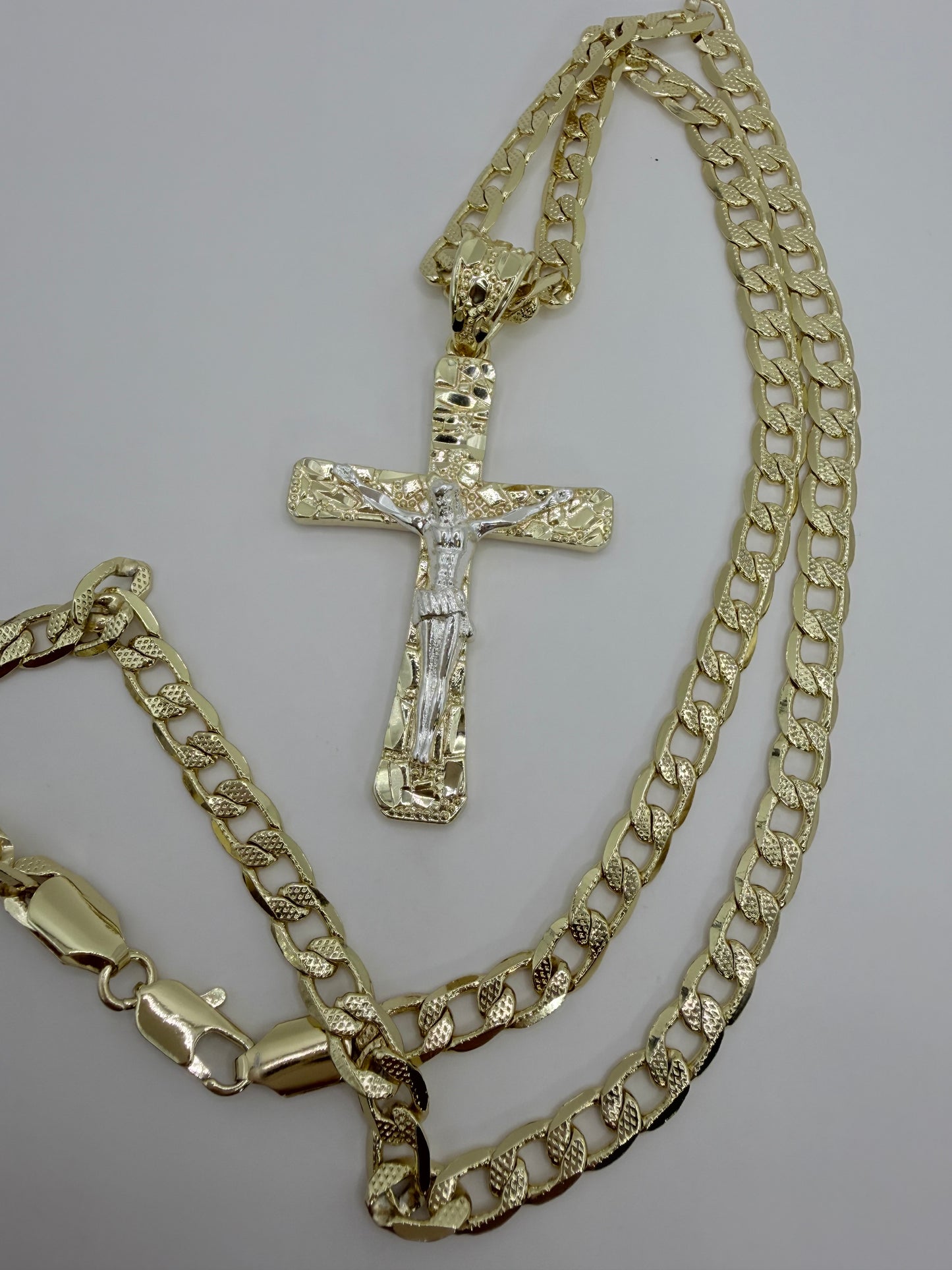 CROSS  new fashion style    gold-plated CUBAN  CHAIN 24"inches fancy design Necklace