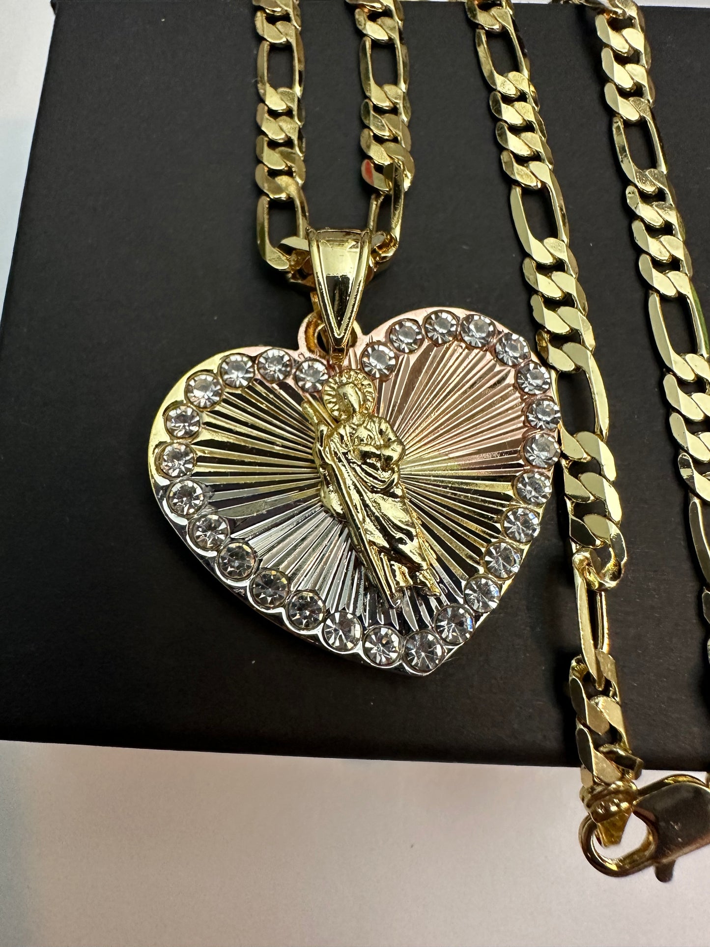 San Judas Tadeo With Heart Pendant with 22" inches figaro chain beautiful necklace gift