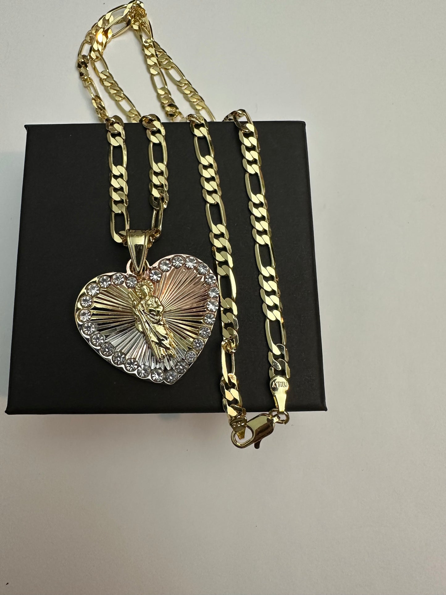 San Judas Tadeo With Heart Pendant with 22" inches figaro chain beautiful necklace gift
