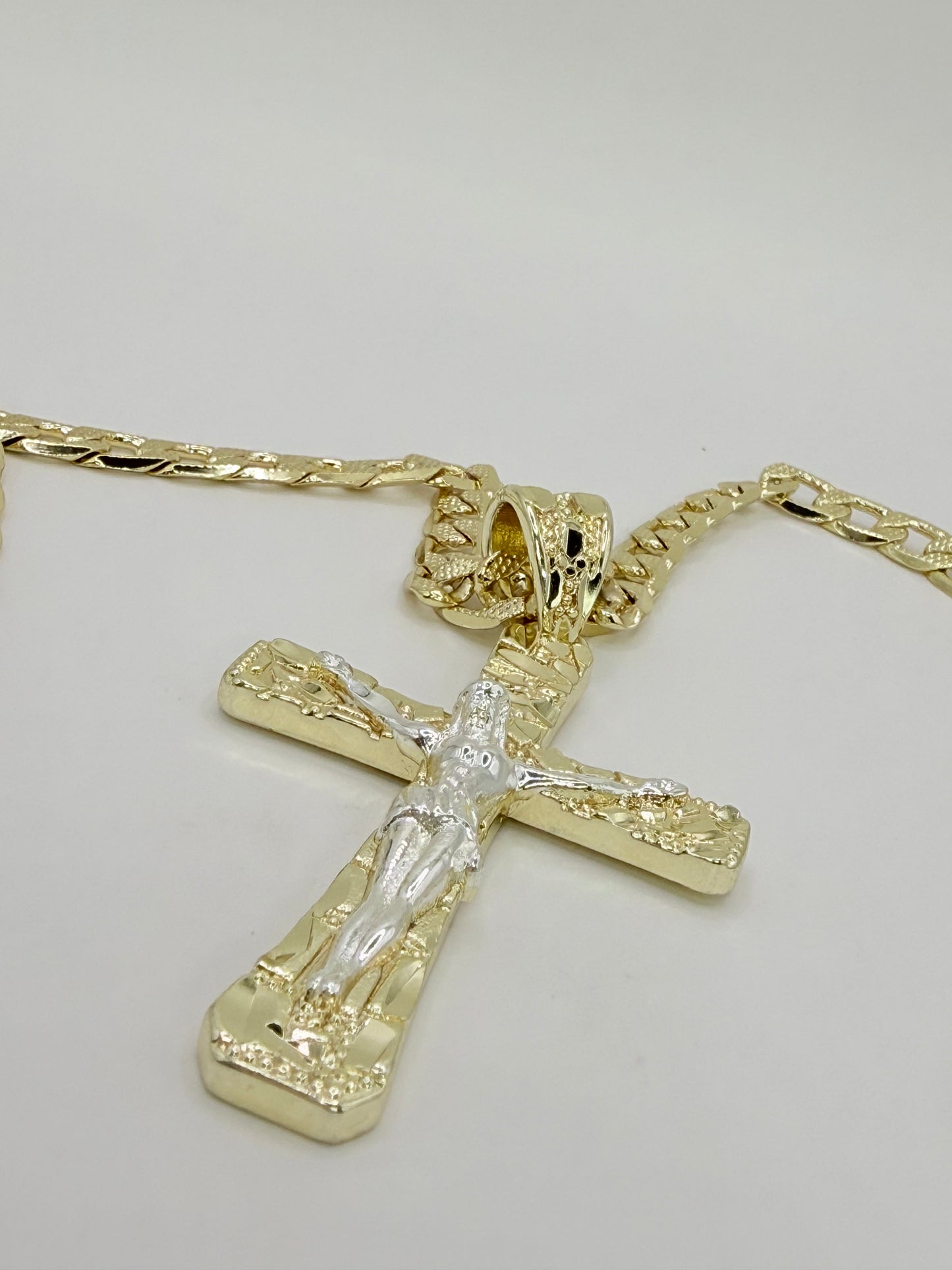 CROSS  new fashion style    gold-plated CUBAN  CHAIN 24"inches fancy design Necklace