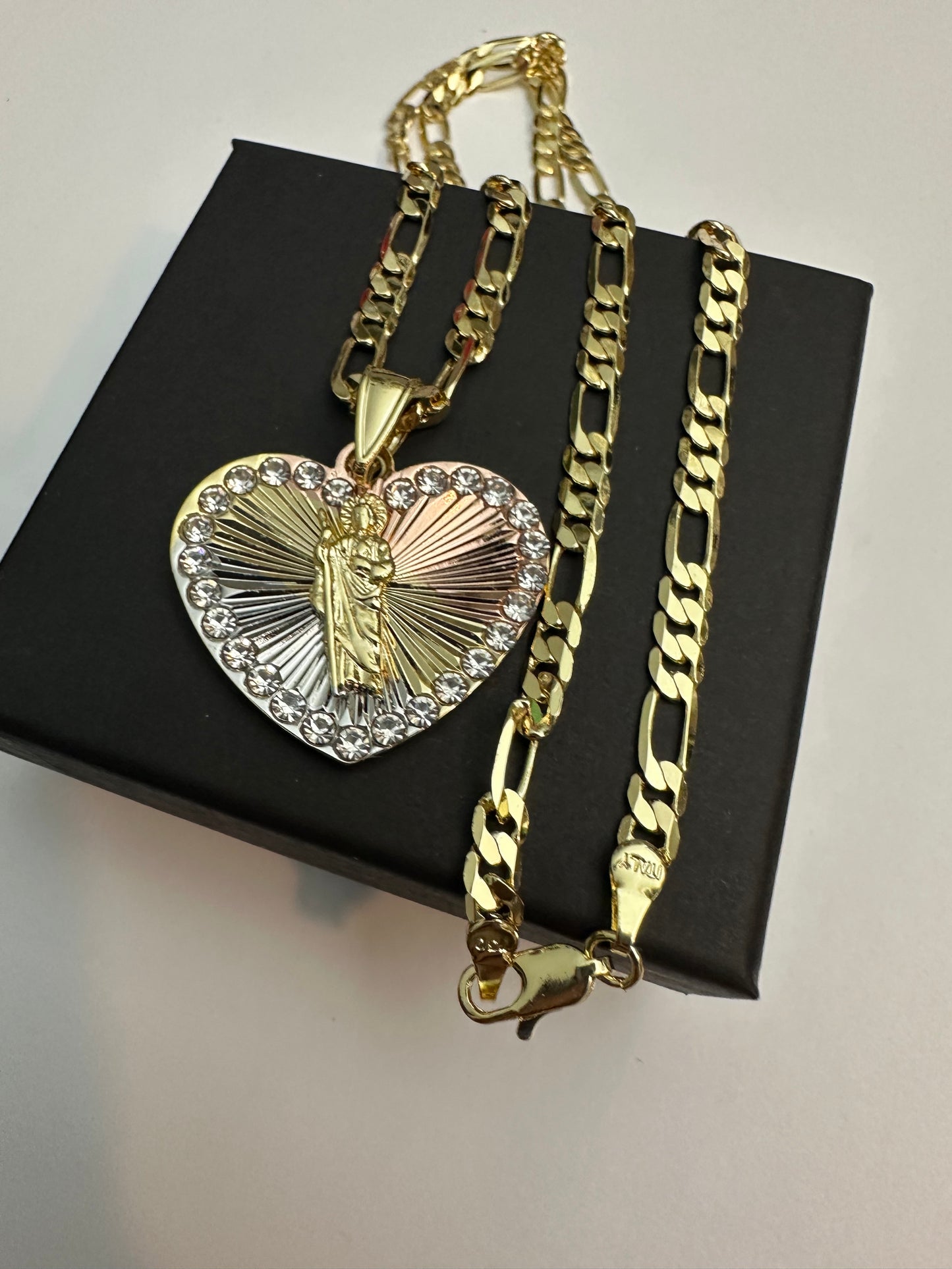 San Judas Tadeo With Heart Pendant with 22" inches figaro chain beautiful necklace gift