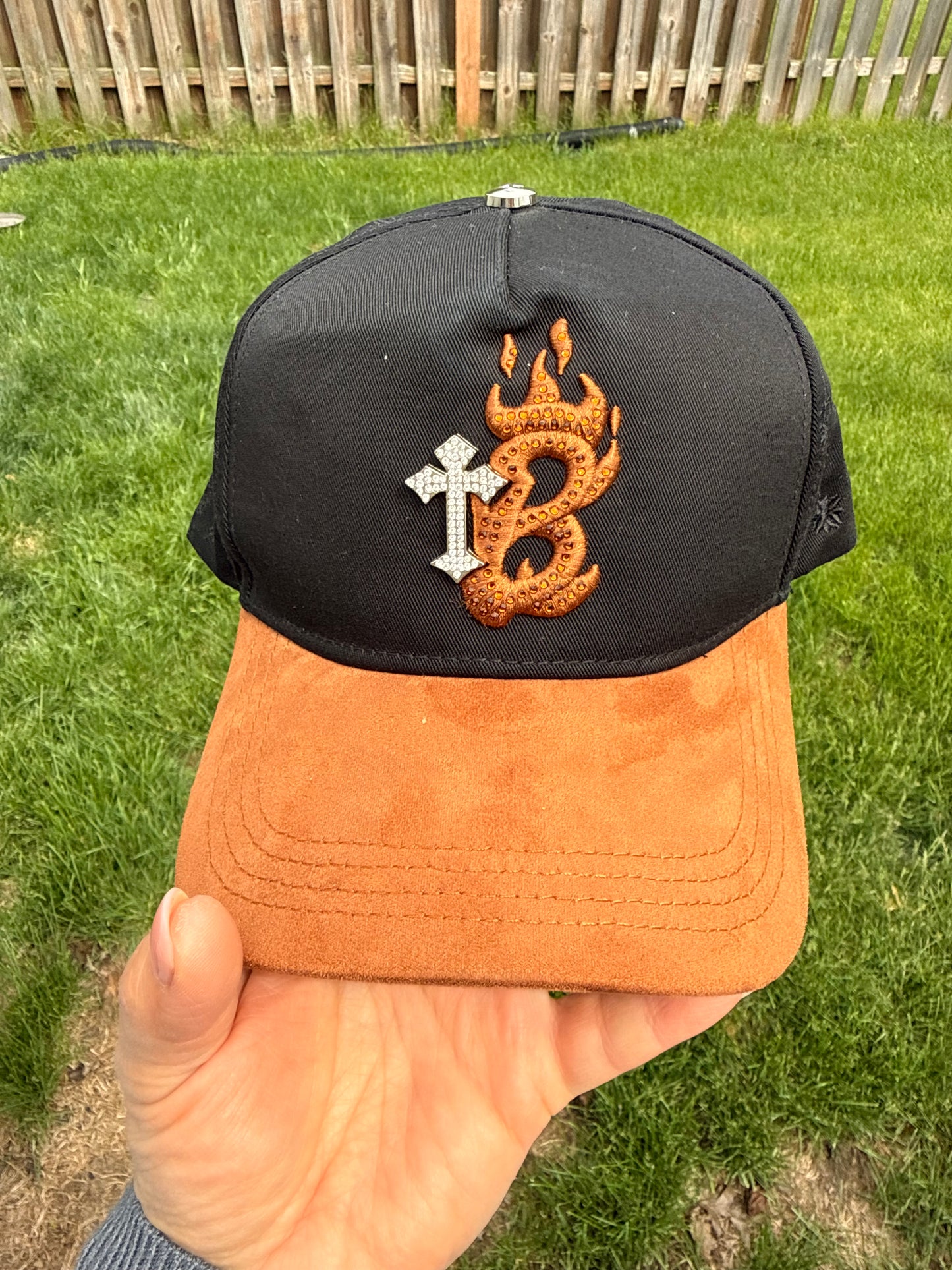 Black Trendy Cool Light Luxury Cross High-End Fashion Hip-Hop Super Cool Stylish Baseball Cap