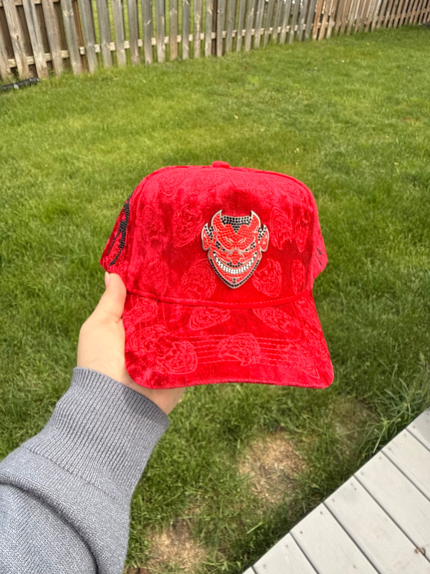 Black Trendy Cool Light Luxury Cross High-End Fashion Hip-Hop Super Cool Stylish Baseball Cap